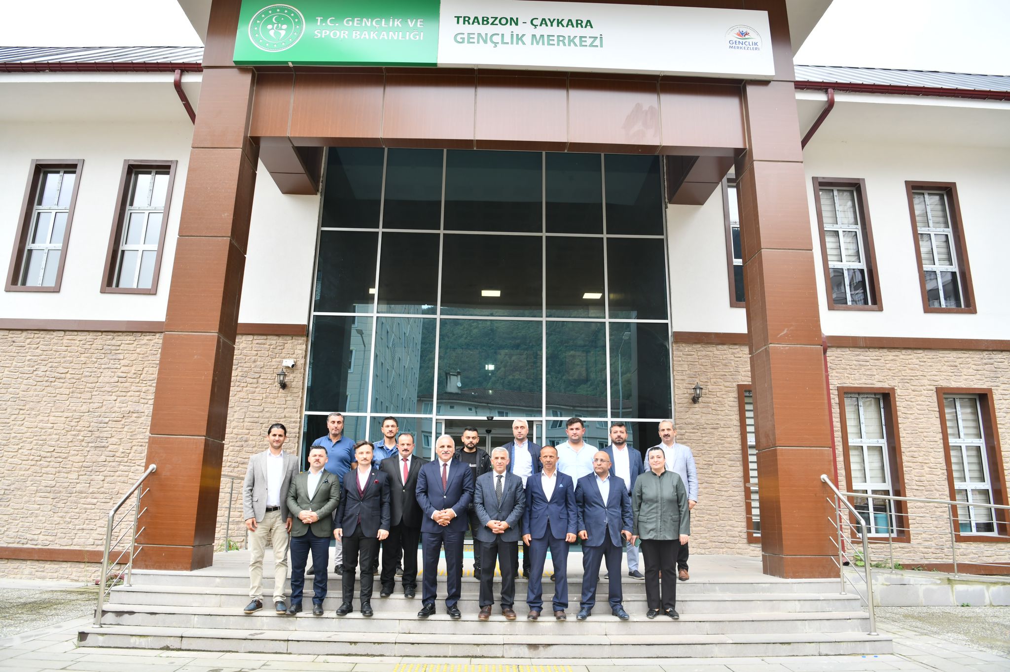 BAŞKAN ZORLUOĞLU ÇALIŞMALARI YERİNDE İNCELİYOR