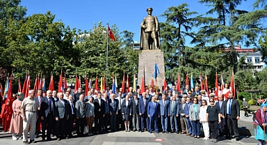 ATATÜRK'ÜN TRABZON'A İLK GELİŞİ TÖRENLE KUTLANDI