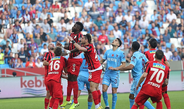 TRABZONSPOR GAZİANTEP MAÇINDA DÜNYA REKORU