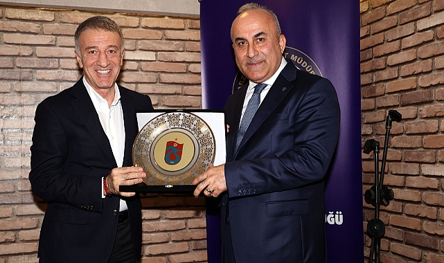 AĞAOĞLU'DAN TRABZON EMNİYET MÜDÜRÜ'NE PLAKET