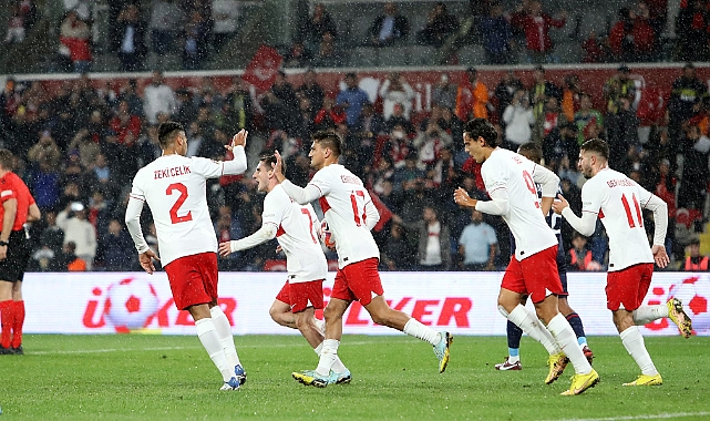 AY-YILDIZLAR BU GRUPTAN ÇIKAR!