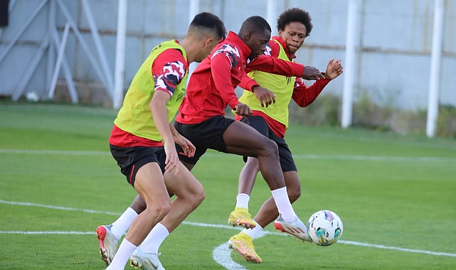 ÇIKIŞTAKİ YİĞİDO’YA AMAN DİKKAT!