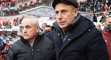 KULÜBESİNDE 1 SAHADA 2 ESKİ DOST!