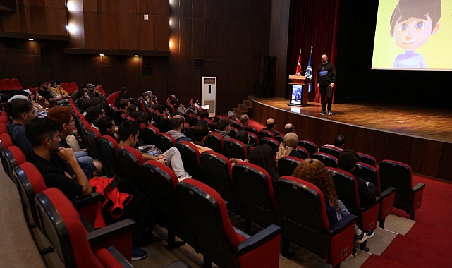 RAFADAN TAYFA YAPIMCISI İSMAİL FİDAN, KTÜ'DE KONFERANS VERDİ
