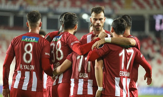 SİVAS’DA KANATLARA DİKKAT!