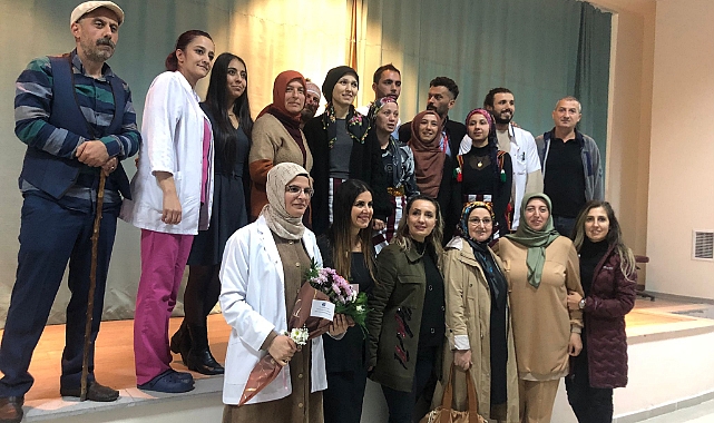 TONYA'DA SAĞLIK CALIŞANLARI TARAFINDAN HAZIRLANAN TİYATRO "KİM HAKLI"