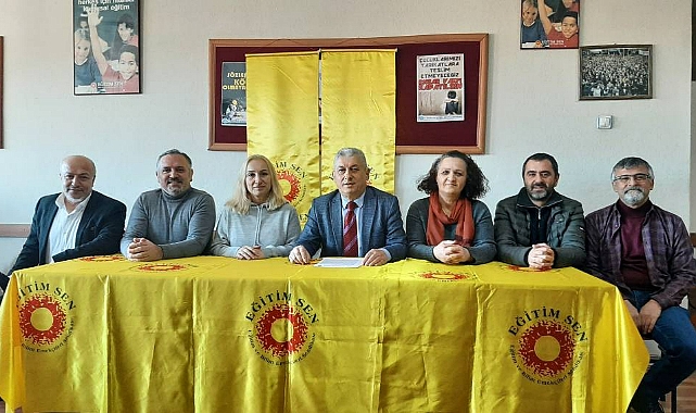 TRABZON EĞİTİM-SEN'DEN BASIN AÇIKLAMASI...