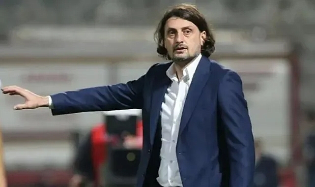 1461 TRABZON FK TEKNİK DİREKTÖR MEHMET AK İLE YOLLARINI AYIRDI