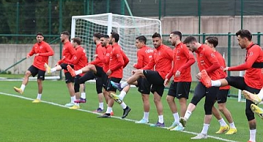 A MİLLÎLER, DİYARBAKIR YOLCULUĞU ÖNCESİ RİVA'DA ÇALIŞTI