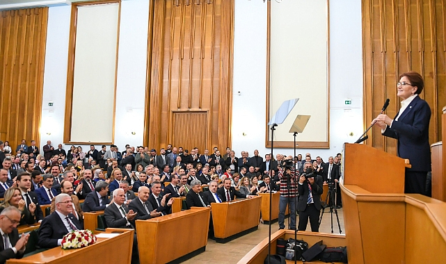 AKŞENER, " TAKKE DÜŞTÜ , KEL GÖRÜNDÜ"