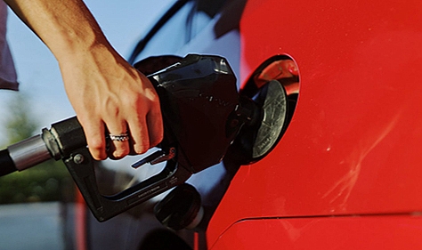 BENZİNE 77 KURUŞ İNDİRİM