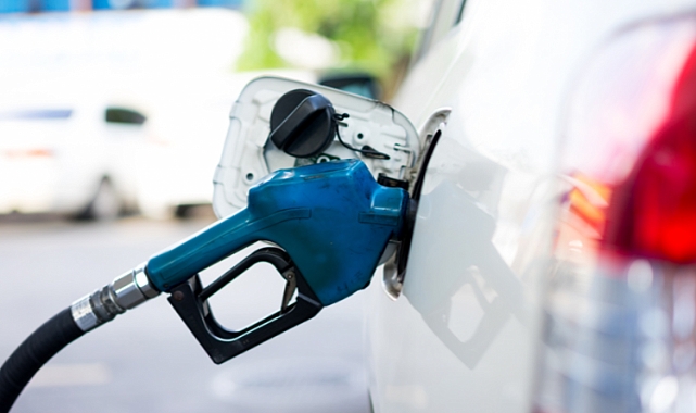 BU GECE MOTORİNE İNDİRİM VAR