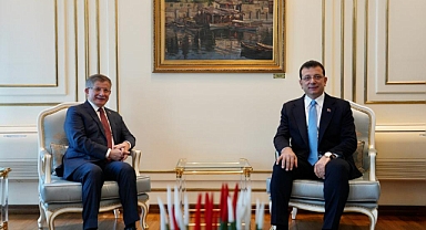 DAVUTOĞLU'NDAN İMAMOĞLU'NA DESTEK!