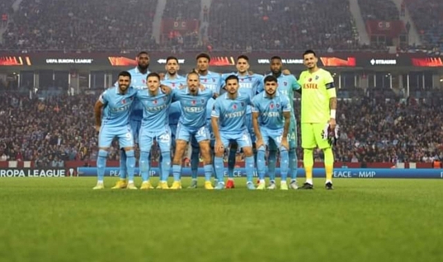 DIŞARIDA YÜZÜ GÜLMEDİ!