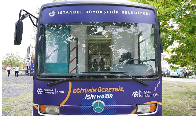 EĞİTİM VE İSTİHDAM OTOBÜSÜ İSTANBUL’U GEZİYOR