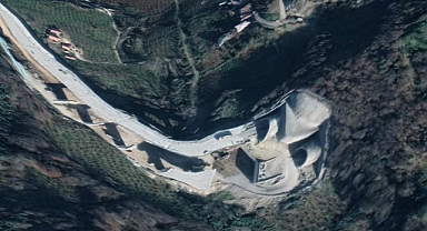 KANUNİ BULVARINDA YOĞUN MESAİ