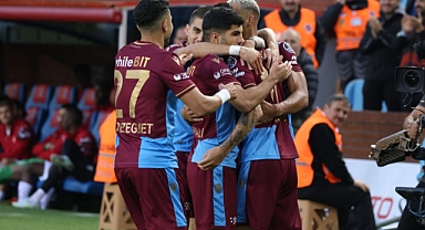 SAHADAKİ YAŞLI FIRTINA!