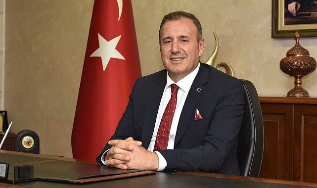 BAŞKAN ÇELEBİ SARP SINIR KAPISINDAKİ AKSAKLIKLARI AKTARDI