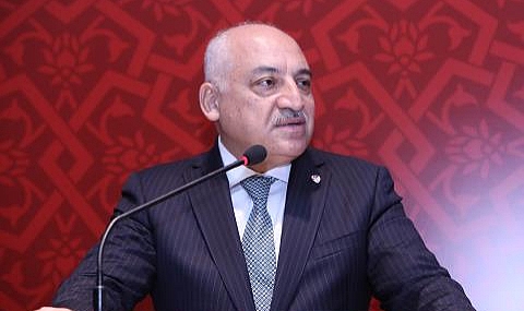 BÜYÜKEKŞİ'DEN YABANCI HAKEM AÇIKLAMASI