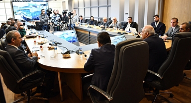 BÜYÜKŞEHİR 'TİKOM' İLE TALEP VE ŞİKÂYETLERİ ÇÖZÜME KAVUŞTURUYOR 