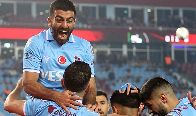 EVDEKİ FIRTINA KESİNTİSİZ SÜRÜYOR