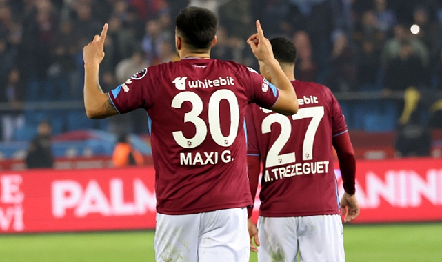 İKİ SÜPER STAR KALDIKLARI YERDEN!
