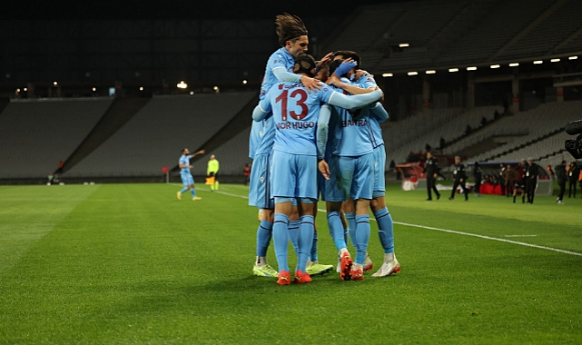 İSTANBUL SALTANATI SON BULDU