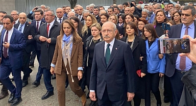 KILIÇDAROĞLU ADALET BAKANLIĞI ÖNÜNE GİTTİ