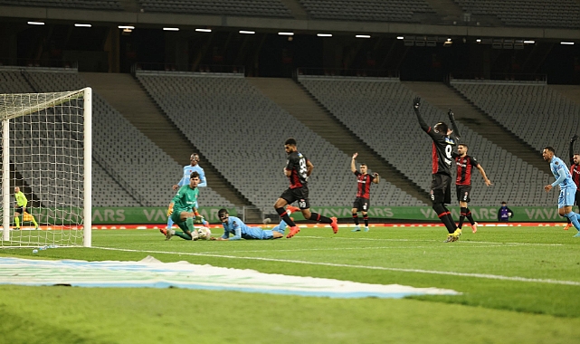 KOUASSİ PİŞMAN ETTİ!