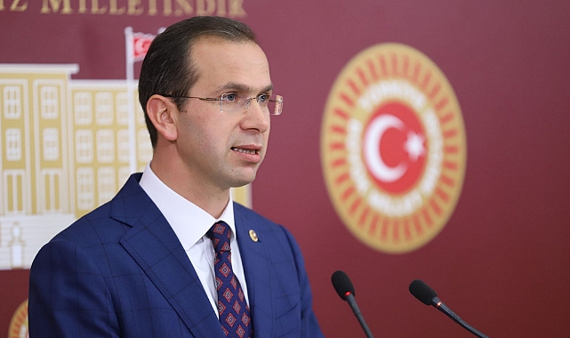 MİLLETVEKİLİ CORA, CHP’NİN VİZYON TANITIM TOPLANTISINI ELEŞTİRDİ