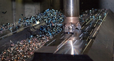 SANAYI ÜRETIMI EKIMDE YÜZDE 2,5 ARTTI