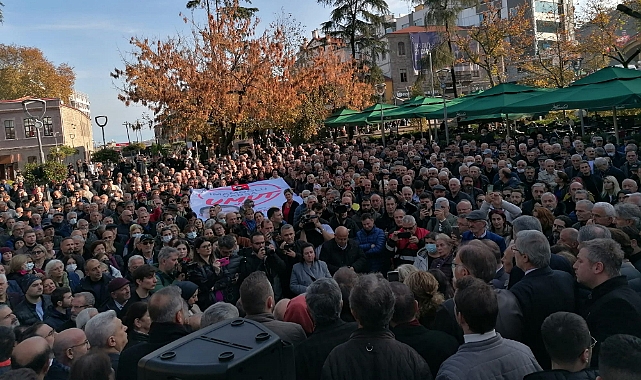 TRABZON İMAMOĞLU'NA SAHİP ÇIKTI