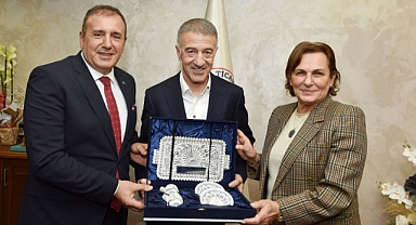 TRABZONSPOR BAŞKANI AĞAOĞLU TTSO'YU ZİYARET ETTİ