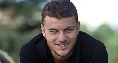 ALIRKEN DE SATARKEN DE BONKÖR!