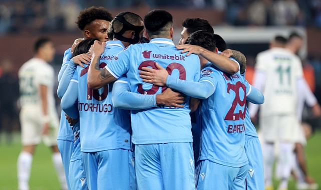 BÜYÜKLERE ASLAN, KÜÇÜKLERE KEDİ!