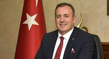 ÇELEBİ: GELİŞMİŞ DEMOKRASİLERİN KÖŞE TAŞLARINDAN BİRİ ÖZGÜR BASINDIR