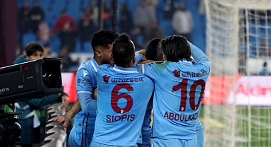 FIRTINA AKYAZI’DA ESİYOR: 3-0