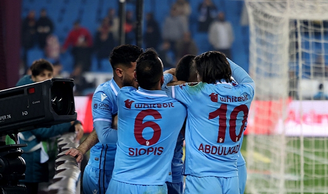 FIRTINA AKYAZI’DA ESİYOR: 3-0