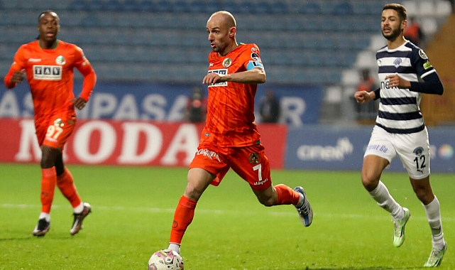 GÖZLER BU 3 İSİMDE OLACAK