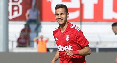 HAMSİK'İN ALTERNATİFİ CHECHEV Mİ?