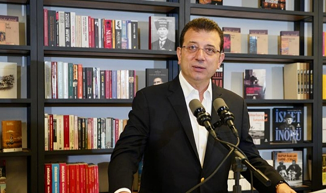 İMAMOĞLU, ANNE VE BABASIYLA UMREYE GİDİYOR