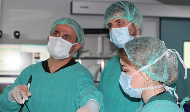 MEME KANSERİNDE ESTETİK KORKU TARİH OLUYOR!