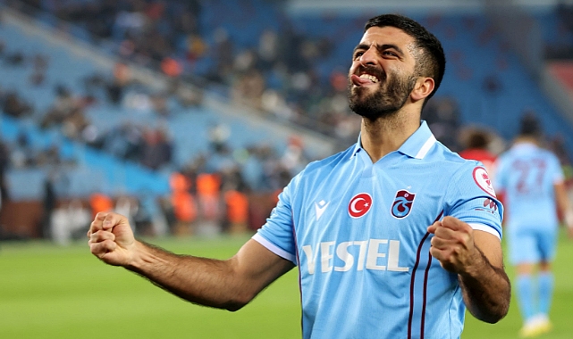 SAHNE SENİN UMUT BOZOK!