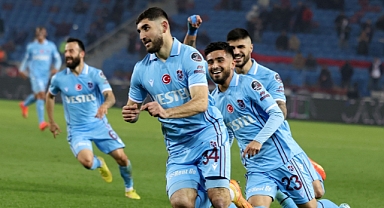 TOPLA İLK TEMASTA ASİST VE GOL