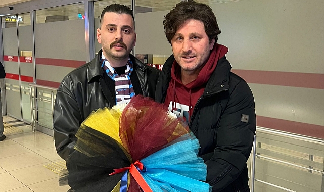 TRABZONSPORLU TARAFTARLAR TEKKE'Yİ ÇİÇEKLE KARŞILADI