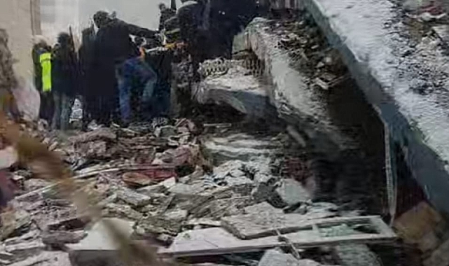 7 GÜN SÜREYLE MİLLİ YAS İLAN EDİLDİ