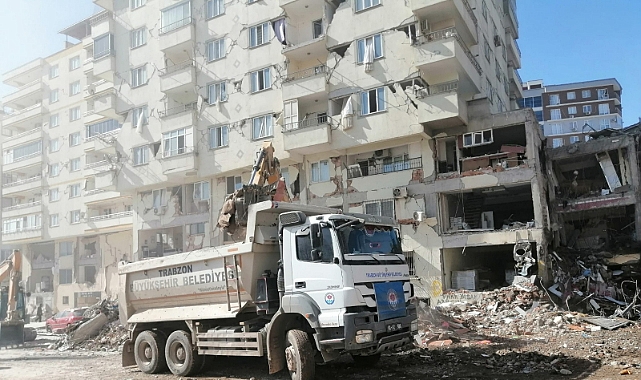 AFAD AÇIKLADI: CAN KAYBI 41 BİN 156'YA YÜKSELDİ