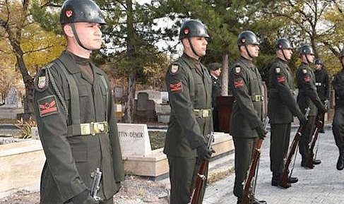 ASKERE GİDECEKLERLE İLGİLİ OLARAK ÖNEMLİ KARAR!