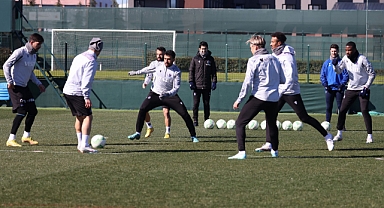 BASEL MAÇI HAZIRLIKLARI SÜRÜYOR