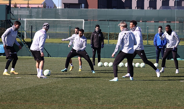 BASEL MAÇI HAZIRLIKLARI SÜRÜYOR